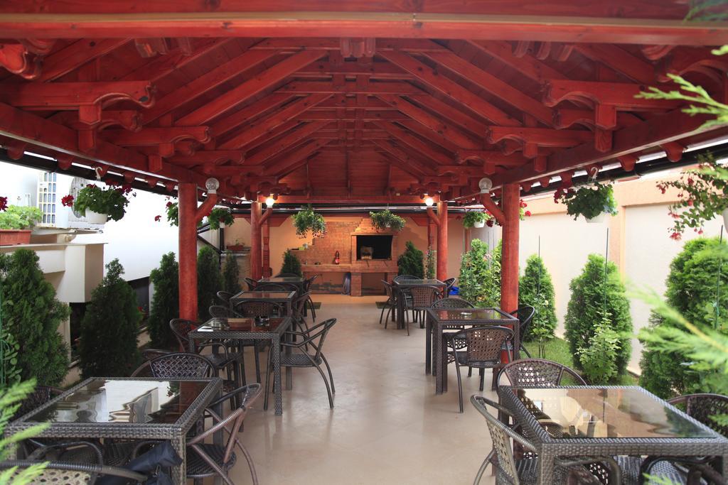 Hotel Cristal Navodari Exterior photo